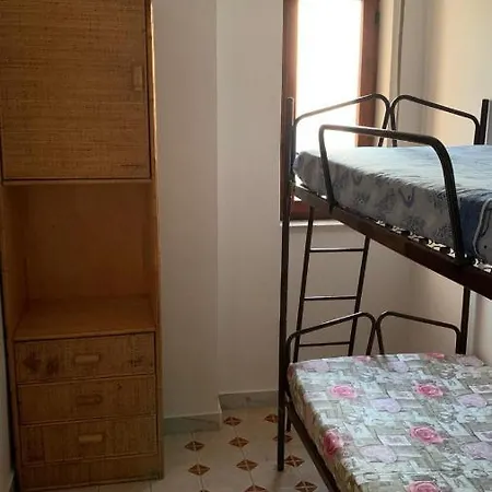 Casa Vacanza, 200 M Dal Mare *