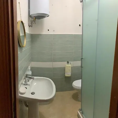 Casa Vacanza, 200 M Dal Mare Apartment