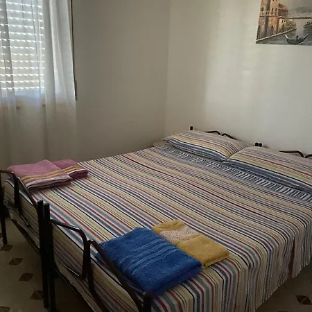 Casa Vacanza, 200 M Dal Mare * Scalea